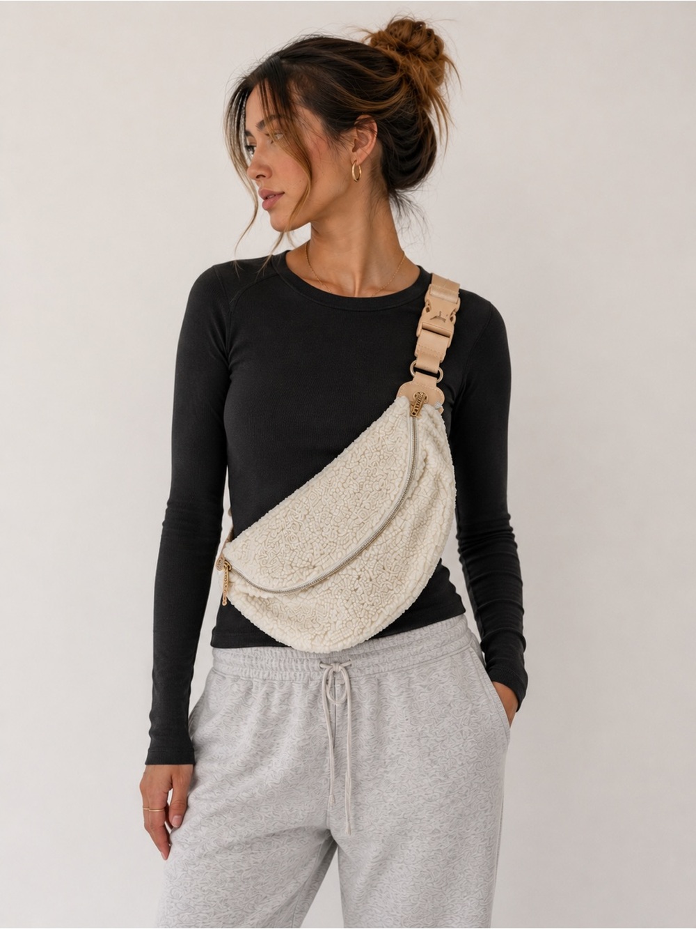 BEIS Cream Sherpa Faux Fur Belt Bag Crossbody Sling Travel Minimalist Cozy